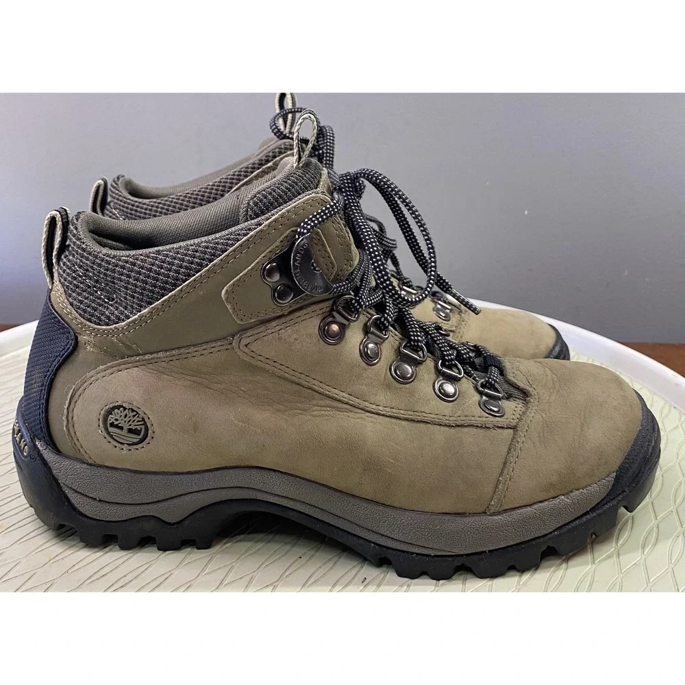 Timberland Performance Women's Leather Tan Hiking Shoe Boots 8.5M